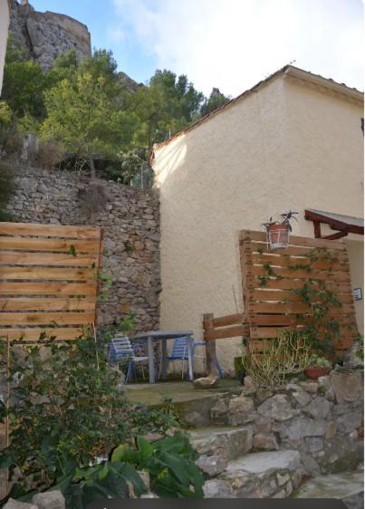 Padern Gite Rue Tranquille מראה חיצוני תמונה